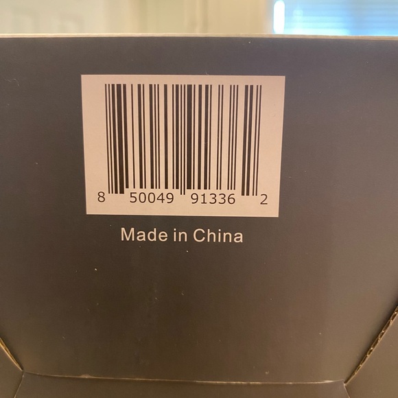 Brand new never used Servapetit 6pc storage set glass w/wood lid. Set of three. - Picture 2 of 5